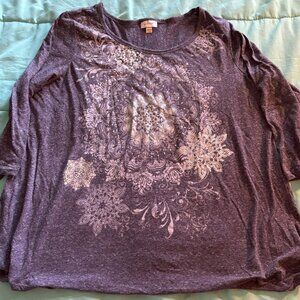 Avenue Embellished Flower Medallion Tee